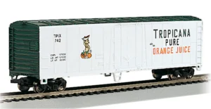 Bachmann HO Tropicana 50 Foot Steel Reefer White